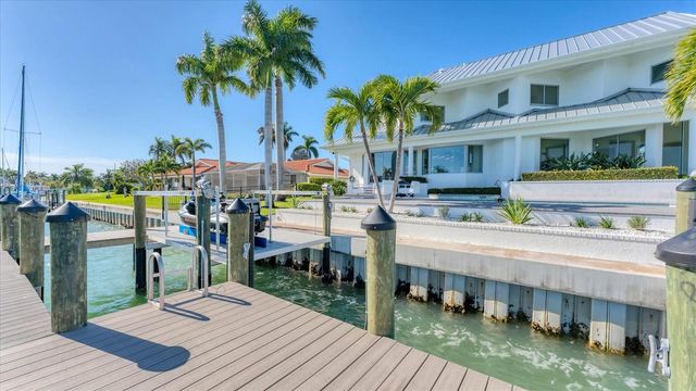 259 ROBIN DRIVE, Sarasota, FL 34236