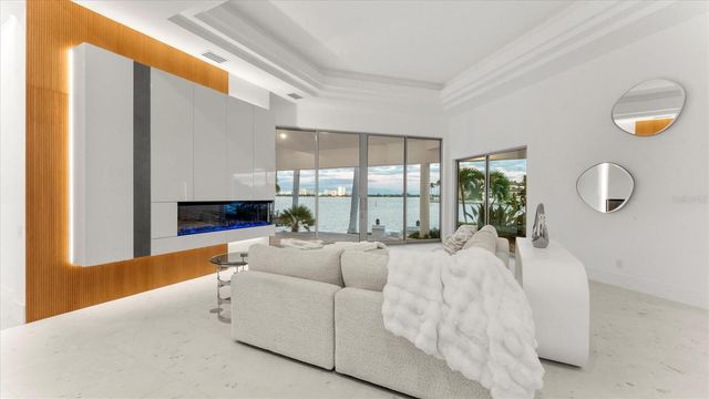 259 ROBIN DRIVE, Sarasota, FL 34236