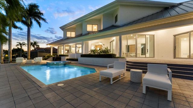 259 ROBIN DRIVE, Sarasota, FL 34236