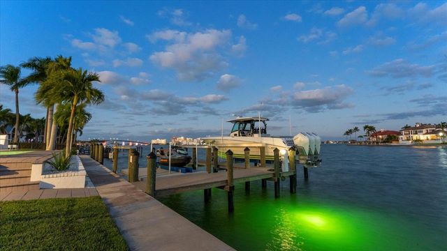 259 ROBIN DRIVE, Sarasota, FL 34236