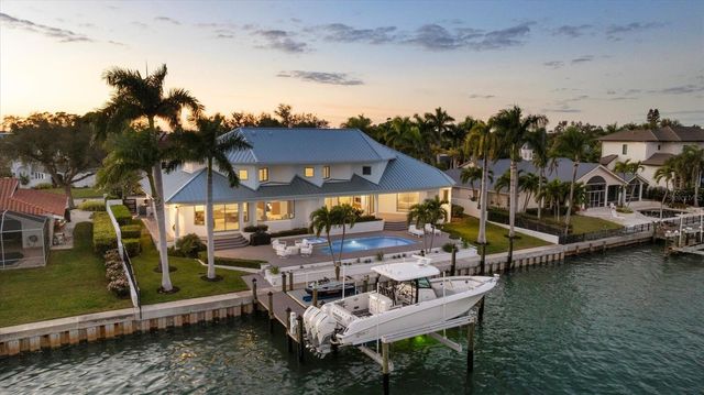 259 ROBIN DRIVE, Sarasota, FL 34236