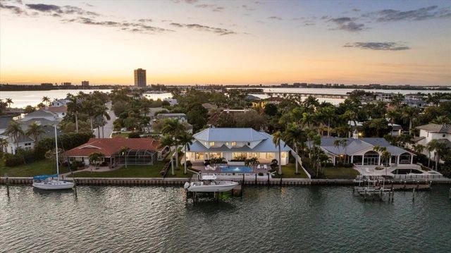 259 ROBIN DRIVE, Sarasota, FL 34236