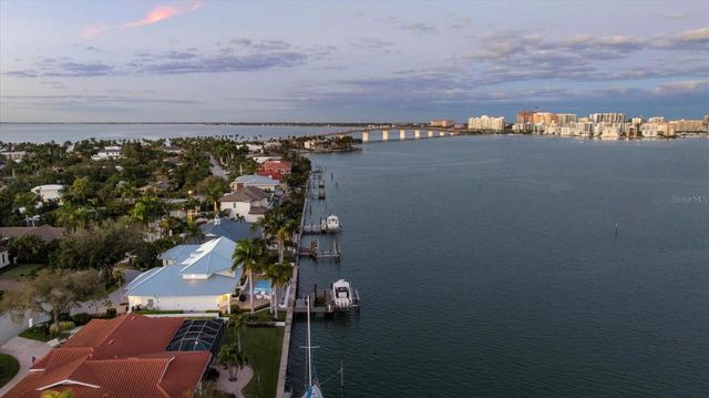 259 ROBIN DRIVE, Sarasota, FL 34236