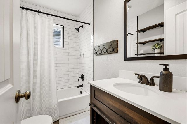 2550 Brandywine Drive, Farmers Branch, TX 75234