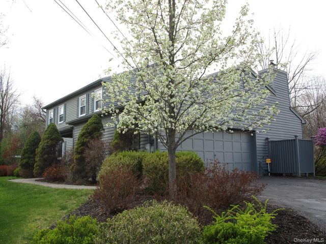 180 Ridge Drive, Middletown, NY 10940