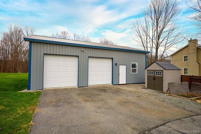 180 Ridge Drive, Middletown, NY 10940