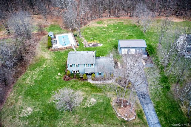 180 Ridge Drive, Middletown, NY 10940