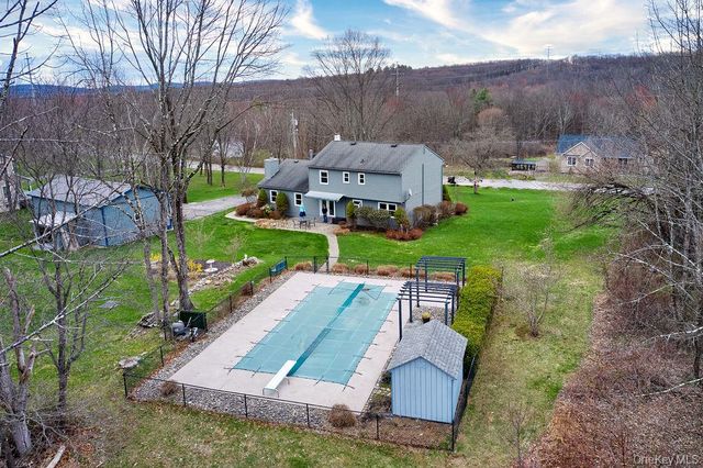 180 Ridge Drive, Middletown, NY 10940