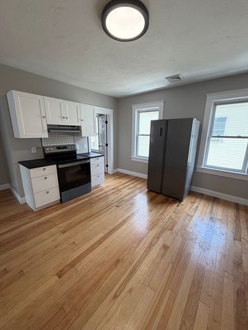 19 Endicott 3, Worcester, MA 01610