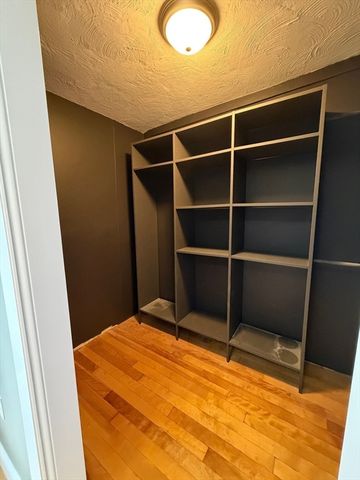 19 Endicott 3, Worcester, MA 01610