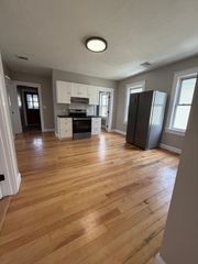 19 Endicott 3, Worcester, MA 01610