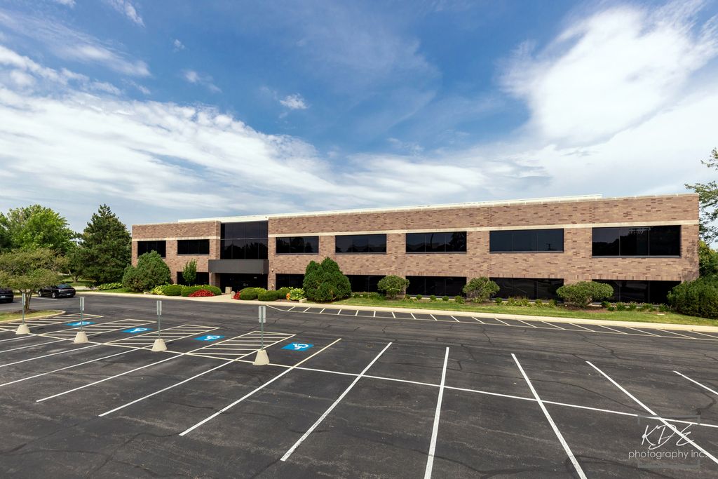 1770 Park Street 200, Naperville, IL 60563 — photo 2