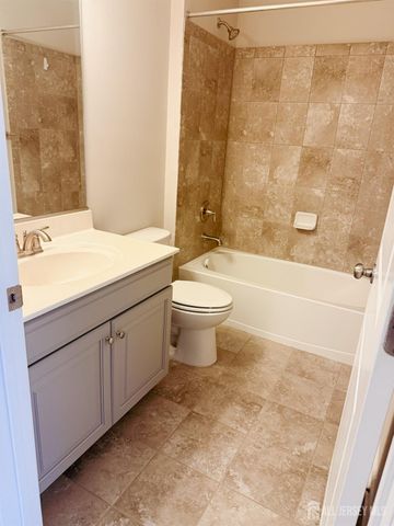 1101 S Hights Farm N Road, Monroe, NJ 08831