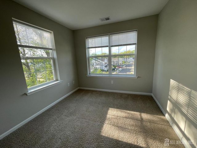 1101 S Hights Farm N Road, Monroe, NJ 08831