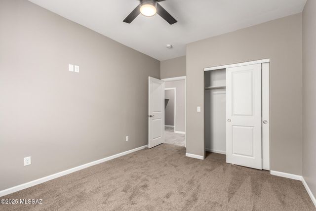 6650 S Cut Bow Drive, Tucson, AZ 85757