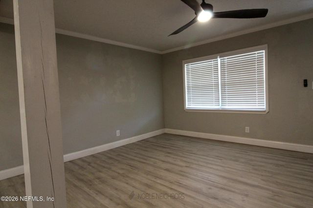 2150 LEON Road, Jacksonville, FL 32246