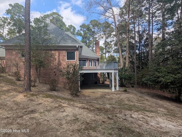 22 Lochmere Drive, Pinehurst, NC 28374