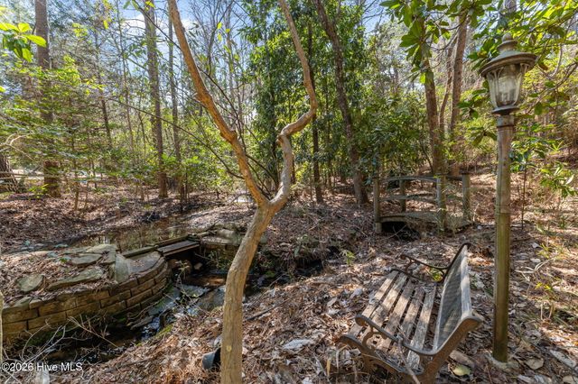 22 Lochmere Drive, Pinehurst, NC 28374