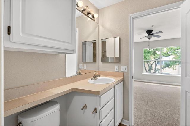 2847 SHADOW VIEW CIRCLE 2847, Maitland, FL 32751