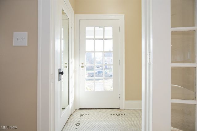 1478 Bunts Road, Lakewood, OH 44107