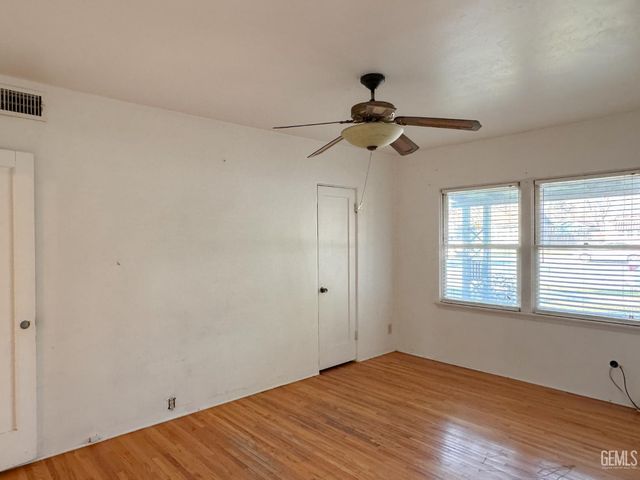 331 Flower Street, Bakersfield, CA 93305