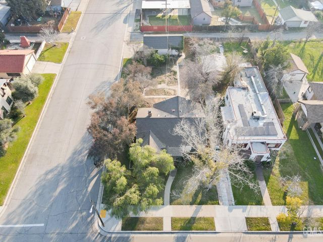 331 Flower Street, Bakersfield, CA 93305