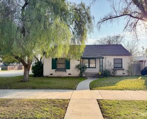 331 Flower Street, Bakersfield, CA 93305
