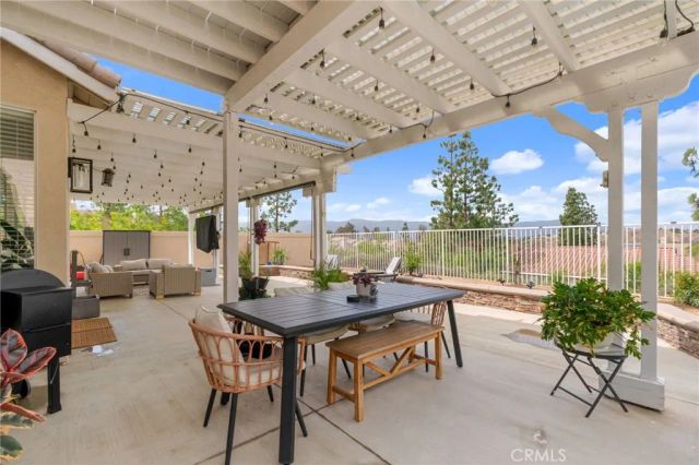 908 N Temescal, Corona, CA 92879