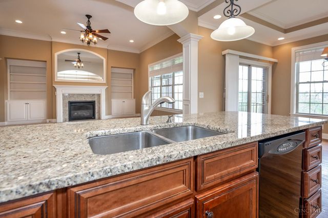 4278 St Cloud Way, Miami Twp, OH 45002