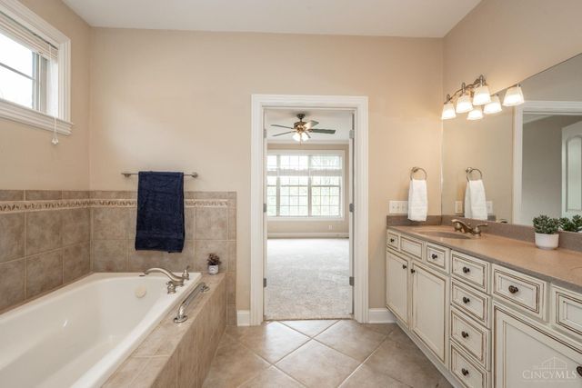 4278 St Cloud Way, Miami Twp, OH 45002