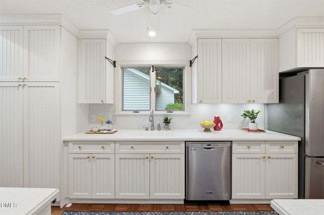 564 Weathersfield, Pittsboro, NC 27312