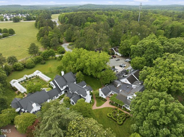 564 Weathersfield, Pittsboro, NC 27312