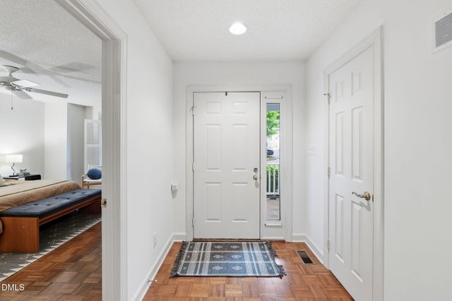 564 Weathersfield, Pittsboro, NC 27312