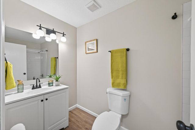 8295 Jewel Avenue S, Cottage Grove, MN 55016