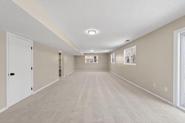 8295 Jewel Avenue S, Cottage Grove, MN 55016