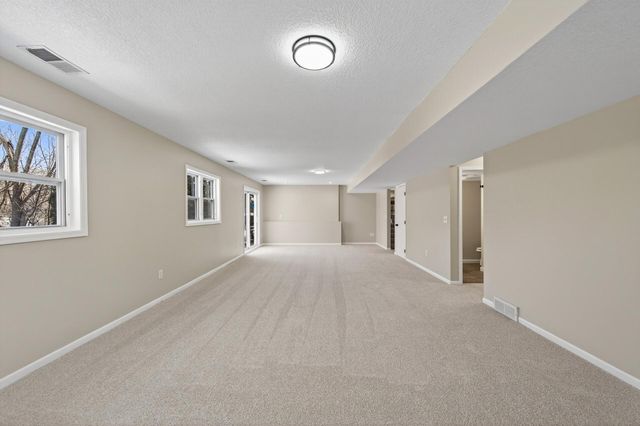 8295 Jewel Avenue S, Cottage Grove, MN 55016