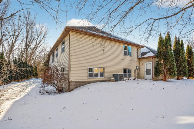 8295 Jewel Avenue S, Cottage Grove, MN 55016