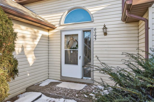 8295 Jewel Avenue S, Cottage Grove, MN 55016