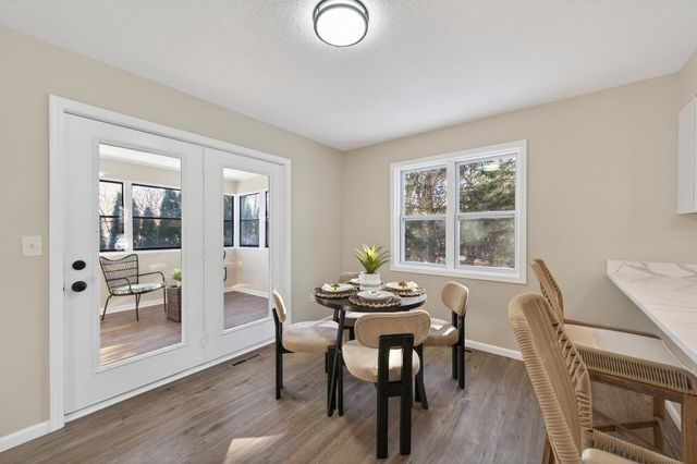 8295 Jewel Avenue S, Cottage Grove, MN 55016