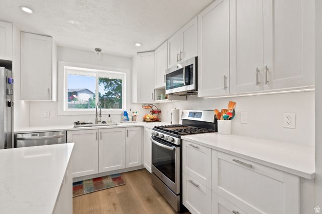 3082 N 300 E, North Ogden, UT 84414