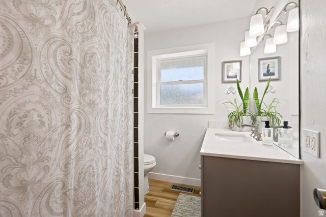 3082 N 300 E, North Ogden, UT 84414