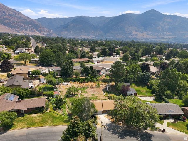 3082 N 300 E, North Ogden, UT 84414
