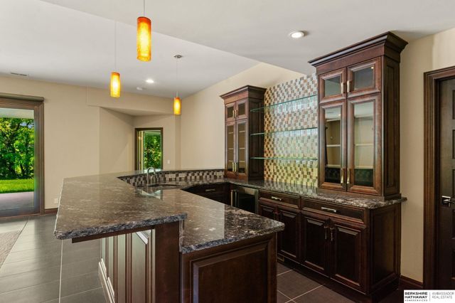 17445 Valley Drive, Omaha, NE 68130