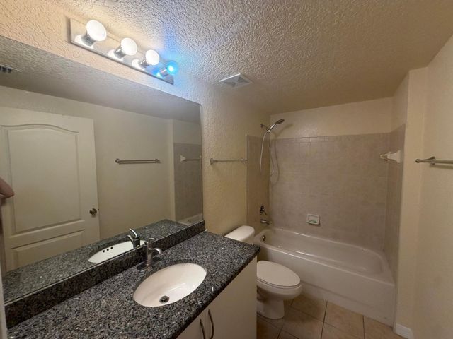 150 SW Peacock Blvd Apt 26-102 St, Port St Lucie, FL 34986