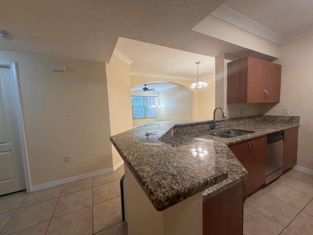 150 SW Peacock Blvd Apt 26-102 St, Port St Lucie, FL 34986