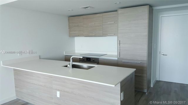 1300 S Miami Avenue 4002, Miami, FL 33130