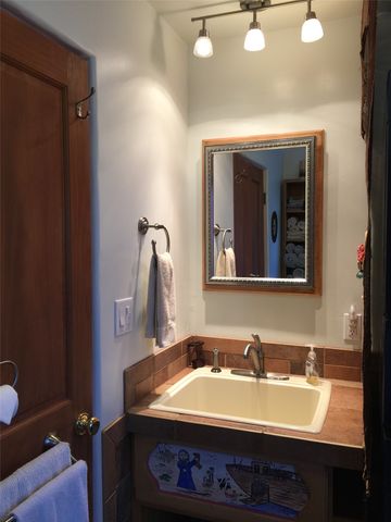 140 Cerrito De Baca, Ojo Caliente, NM 87549