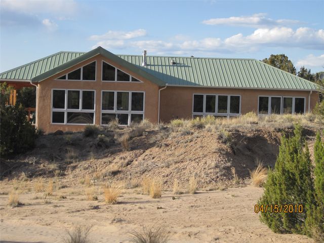 140 Cerrito De Baca, Ojo Caliente, NM 87549
