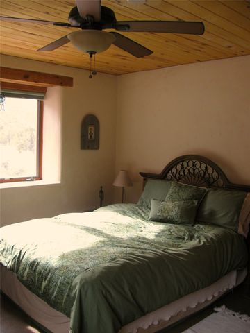 140 Cerrito De Baca, Ojo Caliente, NM 87549