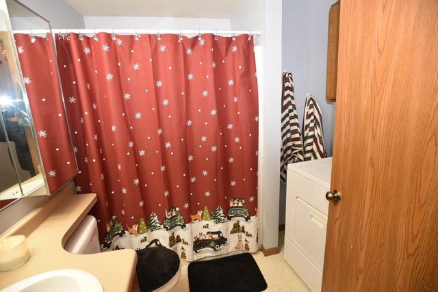 N1240 OTTER PONDS LANE, Keshena, WI 54135